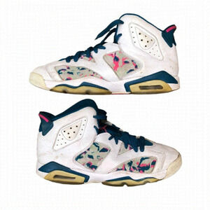 RARE 2019 Air Jordan 6 Retro 'Green Abyss' Size 8